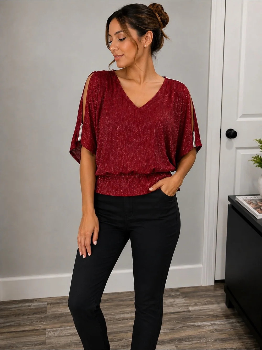 🩷. 9096. Women’s V-Neck Split Sleeve Blouson Top in Burgundy
